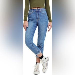 PacSun medium blue mom jean 24